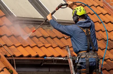 Démoussage et hydrofuge de toiture à Colleret